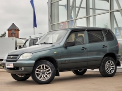 car-image
