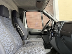 car-image