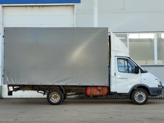car-image